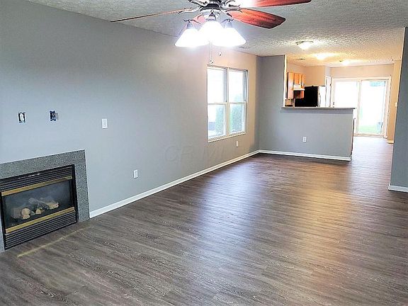 2nd image of 1389 Pansy St