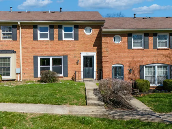 7811 Montero Dr, Prospect, KY 40059