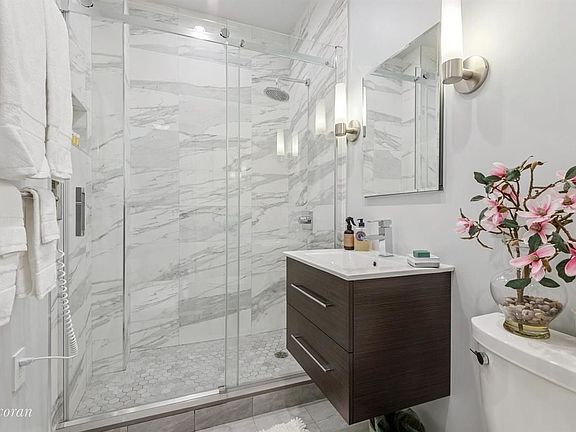 5th image of 153 Madison Ave #7G