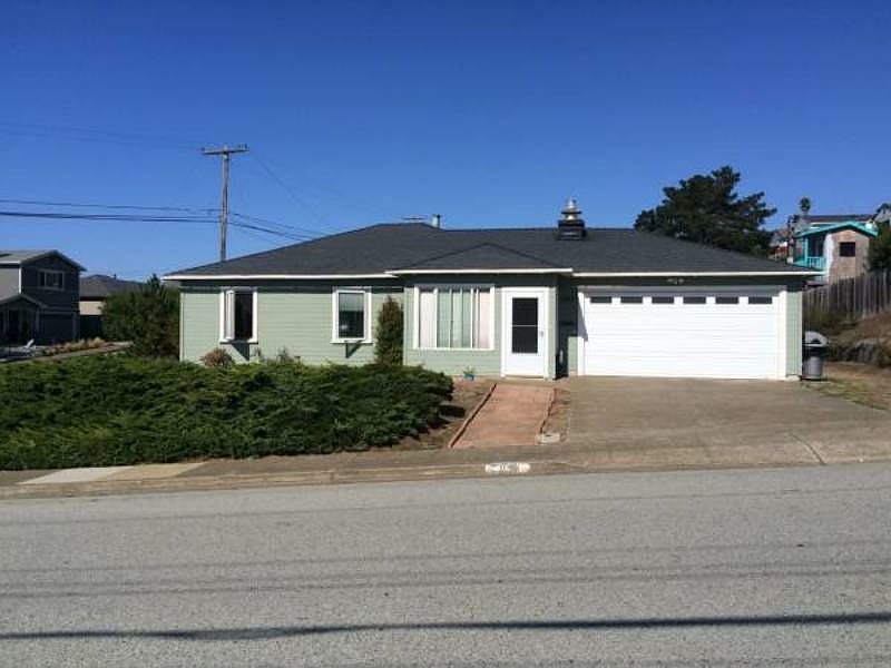 2nd image of 303 Avalon Dr