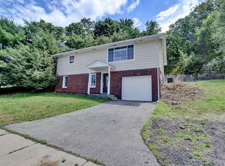 3 Chester Acres Blvd, Chester, NY 10918