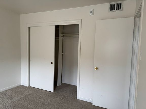 3rd image of 550 Kirkham St APT 6