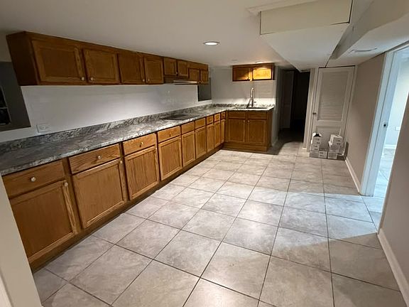 2nd image of 831 N Keystone Ave #1