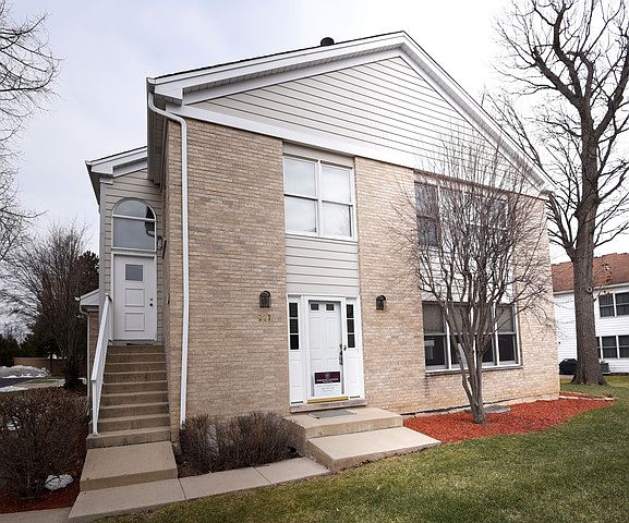 1st image of 221 Tosca Dr