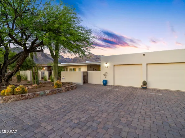 7318 N Mountain Shadows Dr, Tucson, AZ 85718