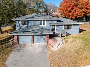 13734 Shirley St, Omaha, NE 68144