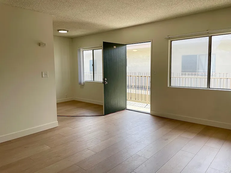 4777 W 132nd St #22 — Photo 5