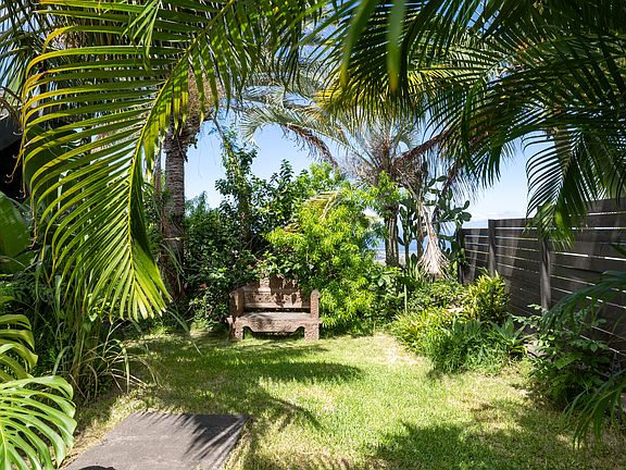 4th image of 73-1082 Mahilani Dr