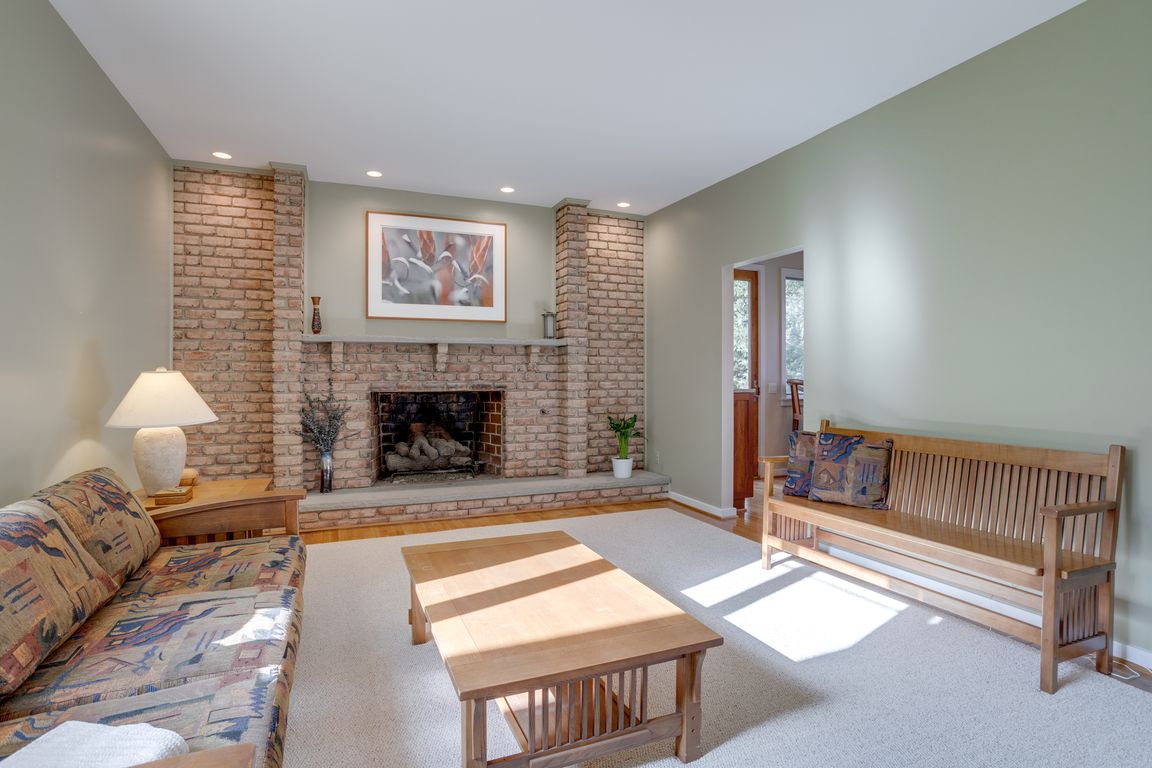 living room-3