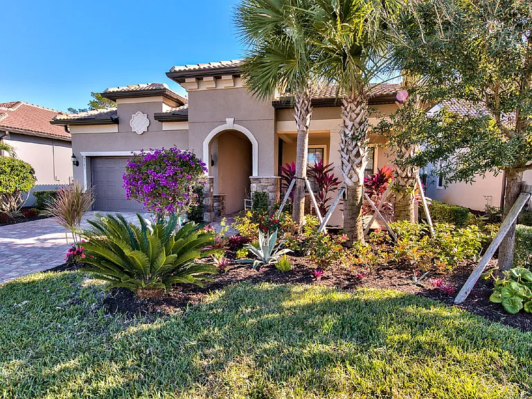 9761 Willet Ct — Photo 29