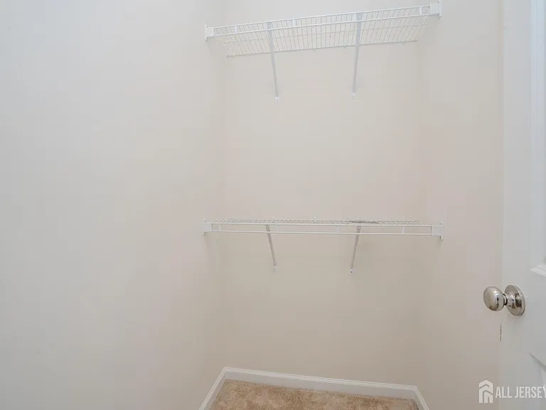 9 Audley St — Photo 28