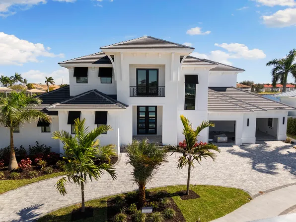 239 Bass Ct, Marco Island, FL 34145