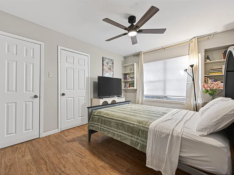 9310 Cliffwood Dr — Photo 30
