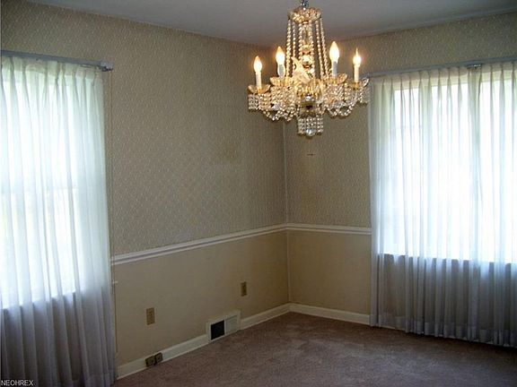 2nd image of 686 Seward Ave
