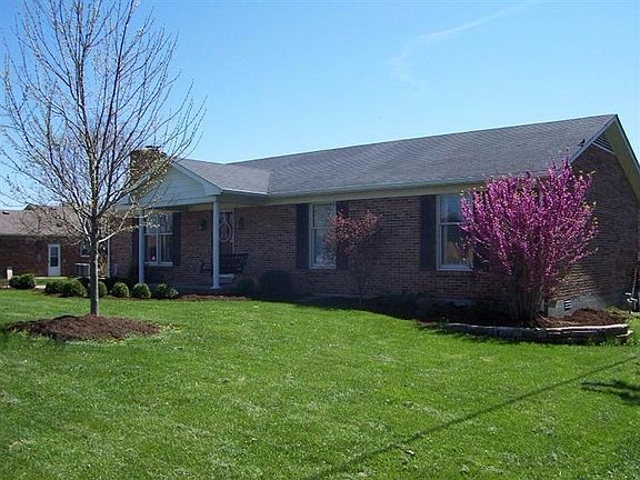 2nd image of 212 Oakmont Dr