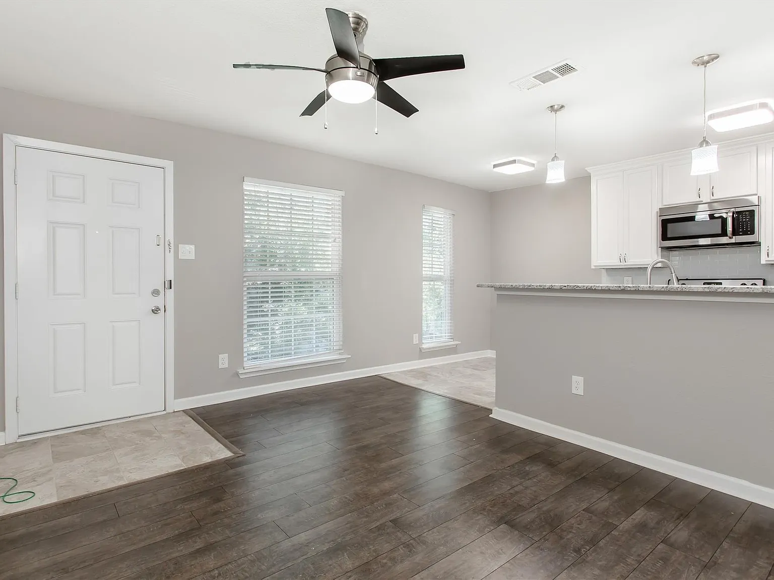 1 bed, 600 sqft, $1,295 — Photo 1