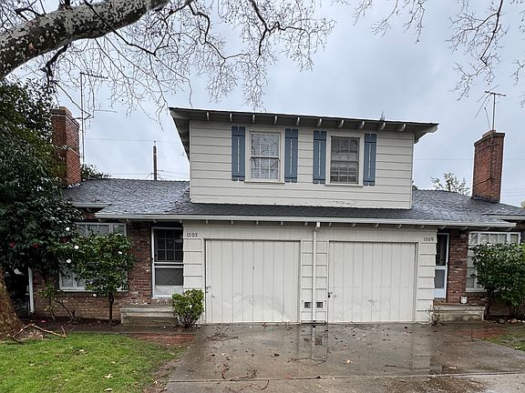 2nd image of 1505 54th St #1505