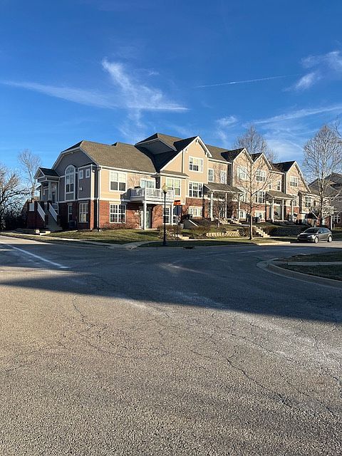 1st image of 2706 Gardenia Ave APT 1