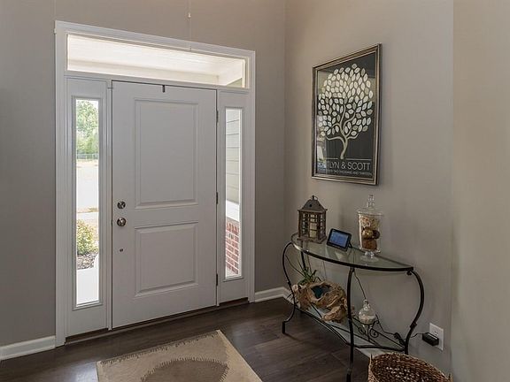 Entry way
