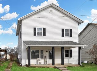 152 N Main St, Palestine, OH 45352