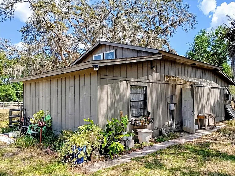 3607 Ranch Rd — Photo 2