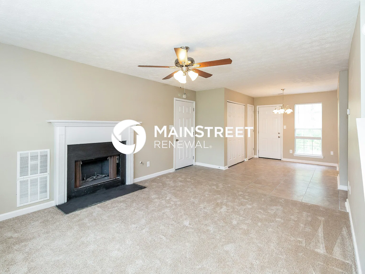 3392 Brookside Ln — Photo 4