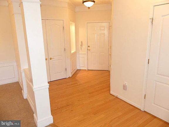 5th image of 1001Q Running Creek Way #15