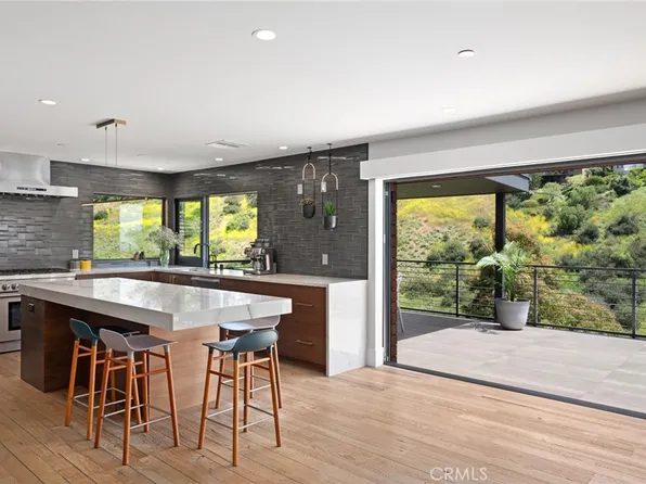 1435 Cerritos Dr, Laguna Beach, CA 92651