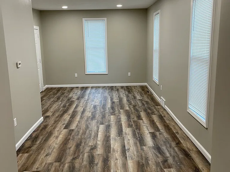 409 State St #LOWER FLOOR — Photo 5