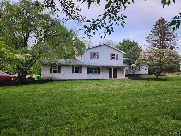 2785 Old Post Rd N, Schnecksville, PA 18078