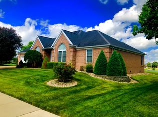 5737 Flagstone Dr, Evansville, IN 47711