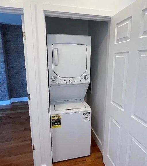 141 Halladay St #2 — Photo 9