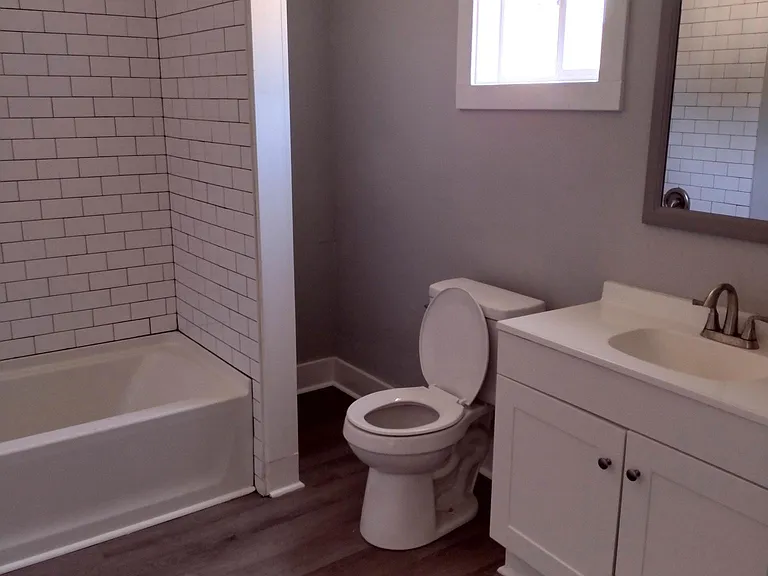 2121 Cosgrove Ave — Photo 18