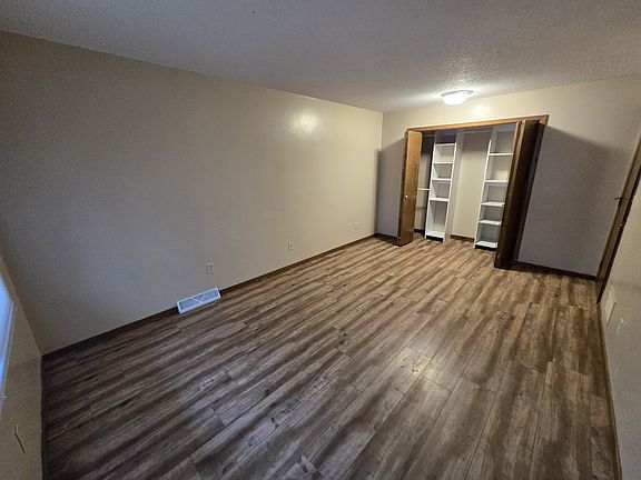 5th image of 7925 Lee Ave N
