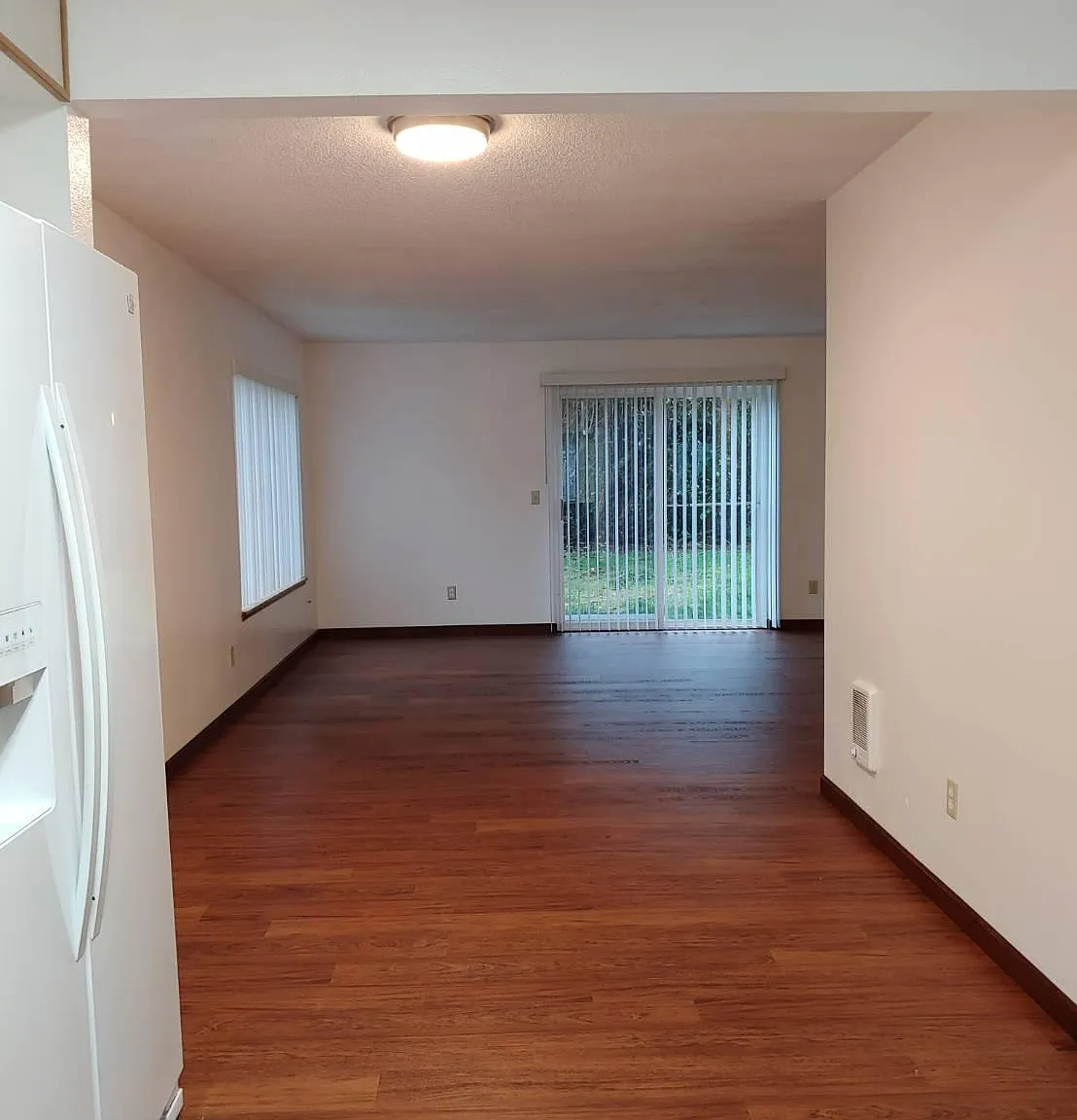 2 bed, 1.5 bath, 1500 sqft, $2,150 — Photo 3