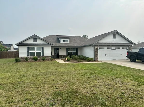 98 E Old Glory Way, Fort Mitchell, AL 36856