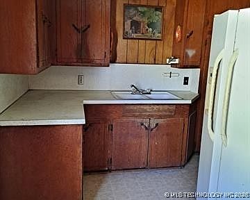 5th image of 10278 W McGee Rd