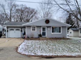 203 E 5th Ave, Brodhead, WI 53520