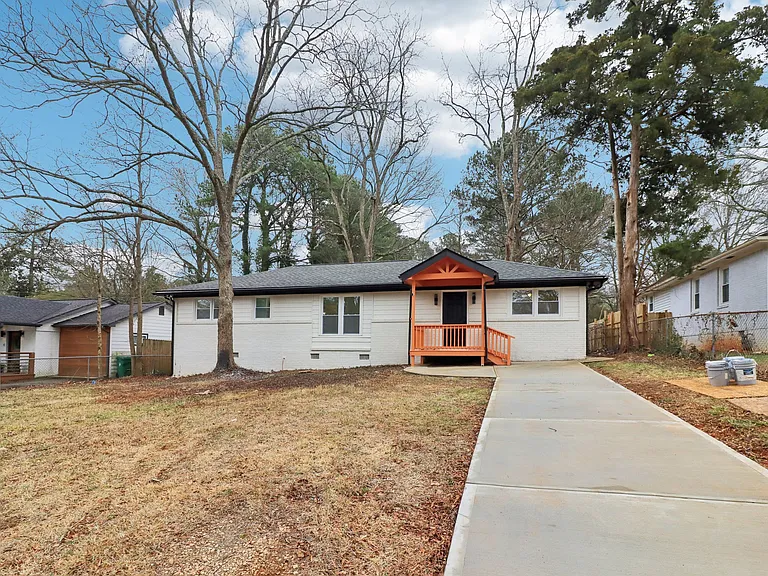 3159 Bobolink Dr — Photo 4
