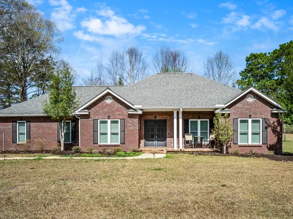 407 Maple Dr, Petal, MS 39465