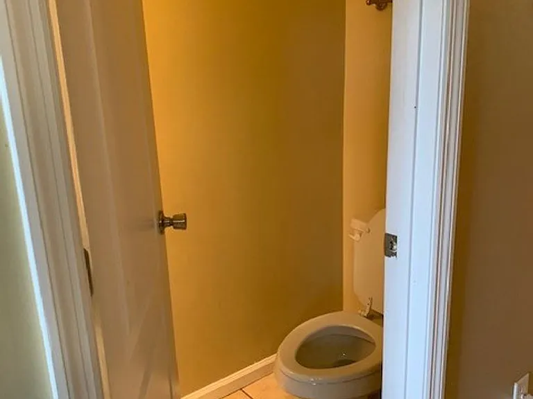 2705 Pineview Dr #A — Photo 2