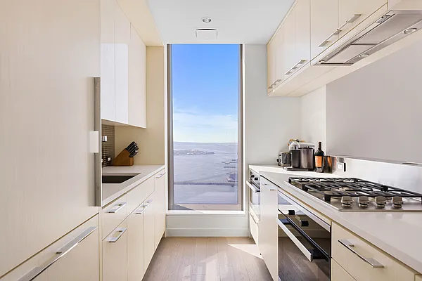 Rented by Nest Seekers International | media 6