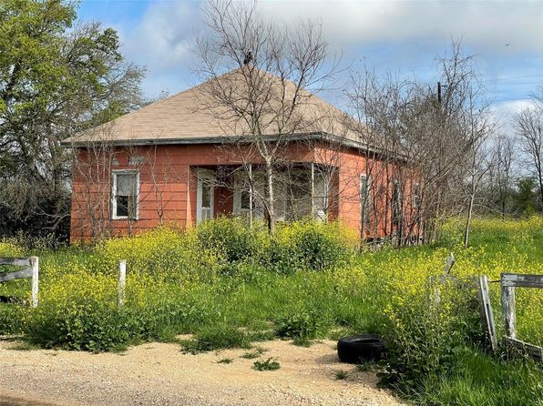 198 Anderson Ln, Red Rock, TX 78662