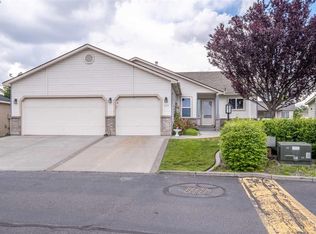 117 Inverness Way, Pasco, WA 99301