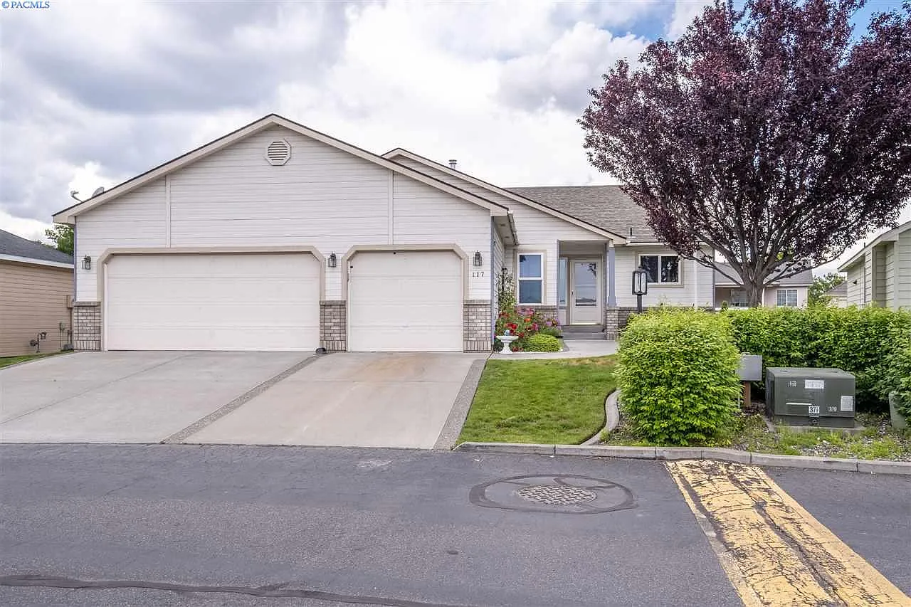 117 Inverness Way photo 1