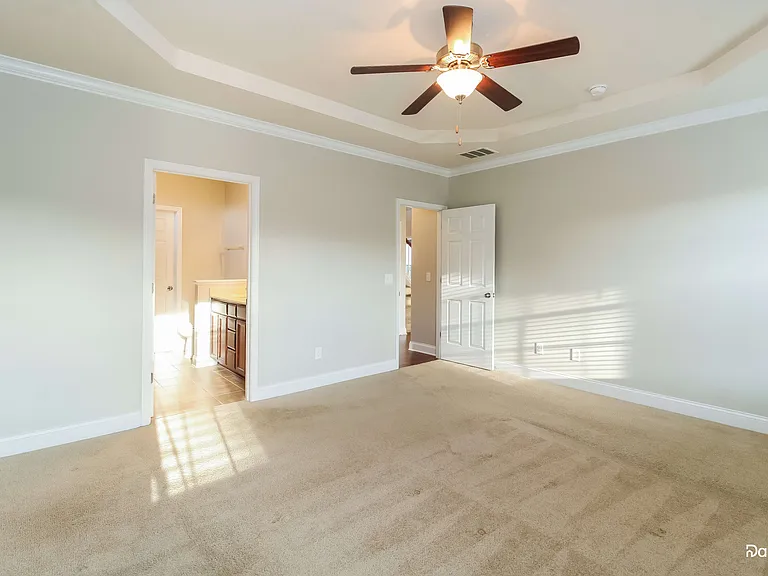 193 Twisted Cypress Ln — Photo 7