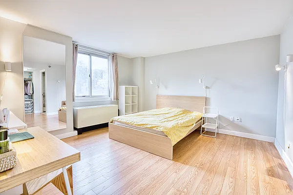 Rented by Compass | media 8