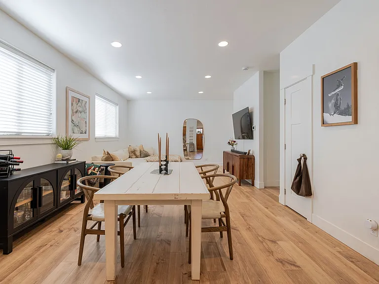 63121 De Haviland Ct — Photo 12