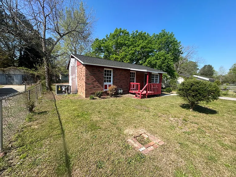 4539 Bluff Rd — Photo 18
