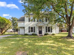 405 Wolf Run Drive, Jacksonville, NC 28546